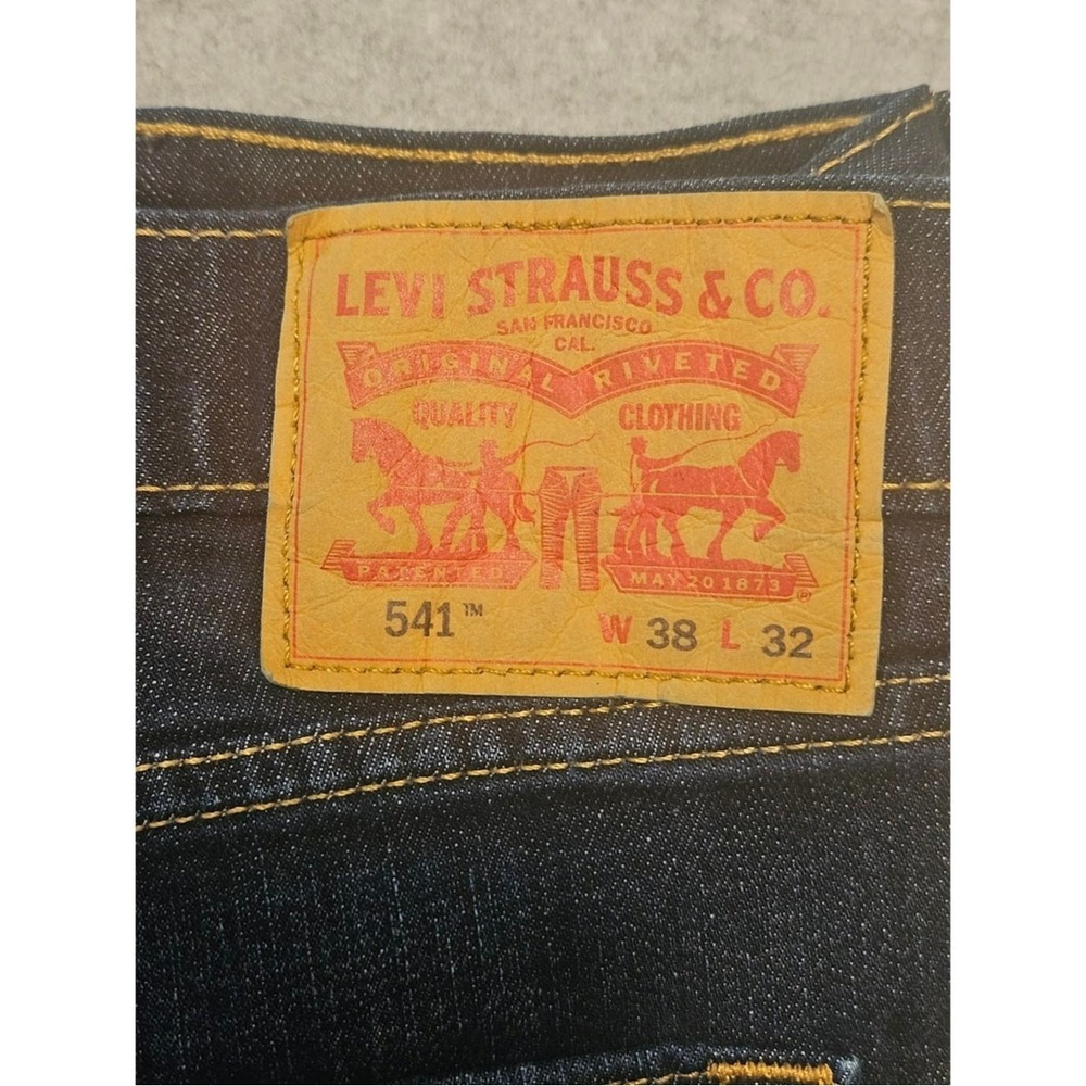 Levi's 541 Athletic Taper Jeans Men's Dark Wash Denim 38x32 - Picture 3 of 8